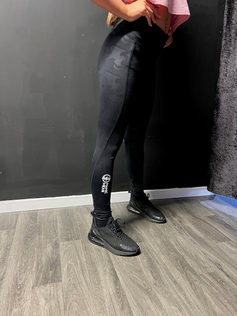 Manic Wear Leggings Black Camo Print